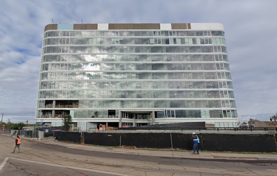 Central & Camelback 'Ghost Tower' Finally Roars Back To Life