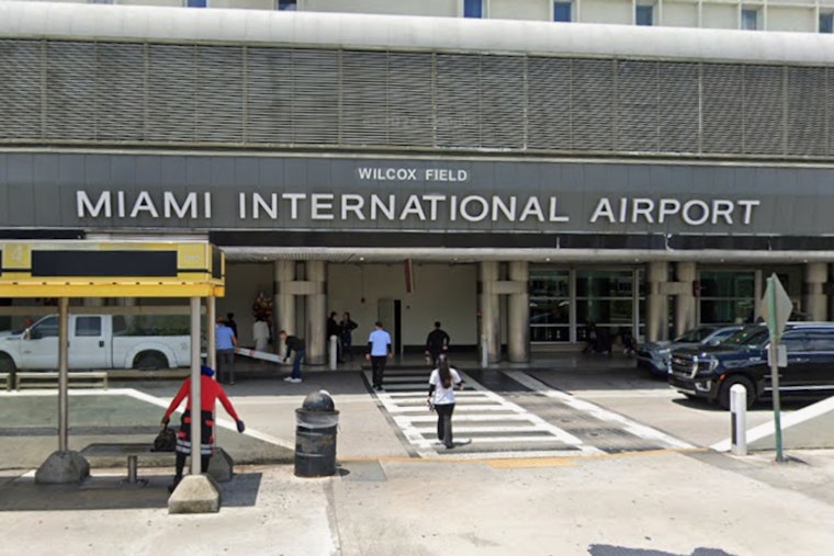 Chaos in the Skies, Miami Flights Grounded Amid Venezuela Turmoil & Maduro's Arrest