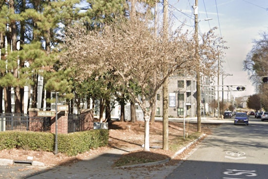 Charlotte-Mecklenburg Police Investigate Homicide Following Fatal Shooting Near Railroad Tracks on Alpha Mill Lane