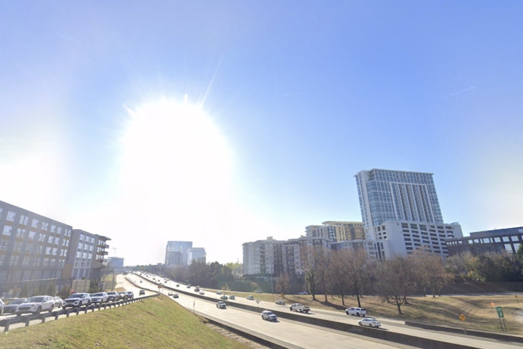 Charlotte on Alert for Wildfire Risks Amid Gusty Winds and Dry Conditions, National Weather Service Warns