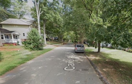 Charlotte Police Investigate Fatal Shooting on Carol Avenue, Seek Public's Help for Leads