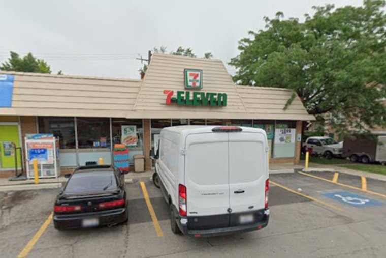 Chicago 7-Eleven Employee Pistol-Whipped in Albany Park Robbery; Police Seek Suspects