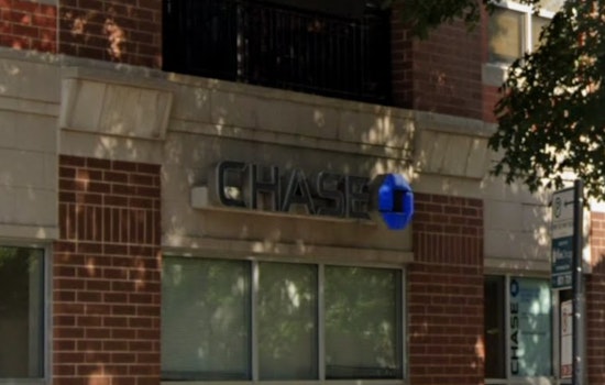 Chicago Customers Say Chase Froze Thousands Of Dollars