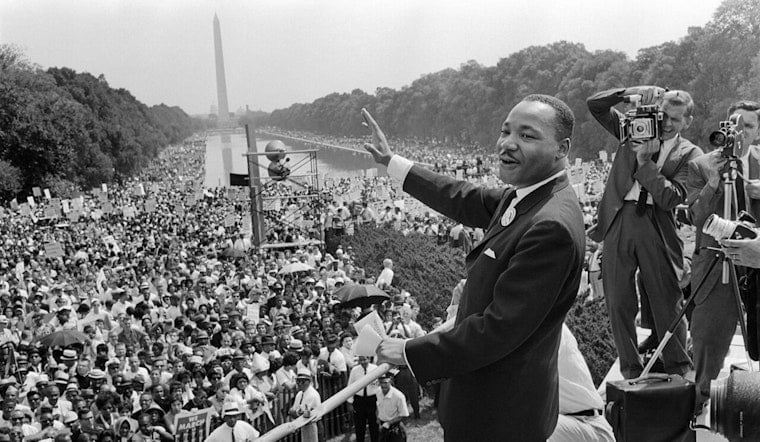 Chicago Honors MLK Legacy with Community Service and Cultural Celebrations Amid Citywide Closures