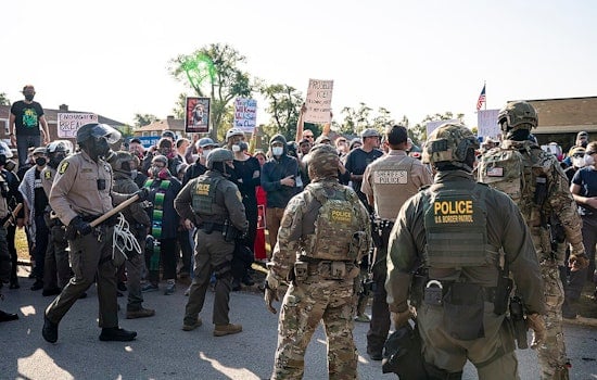 Chicago in Uproar: Anti-ICE Fury Swells after Minneapolis Nurse Slain by Border Patrol, Demands for Justice Echo Across the Nation