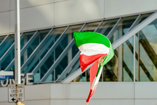 Chicago Iranians Rally Against Tehran Crackdown