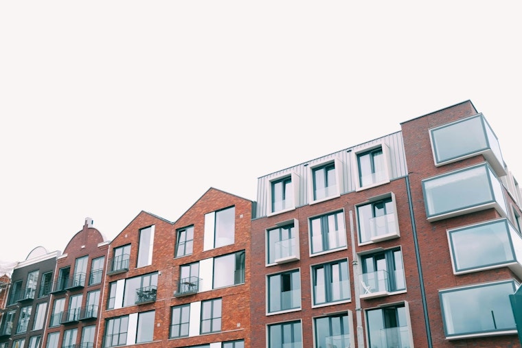 Chicago Renters In 32-Day Scramble As Miami Snags Hottest Market Crown