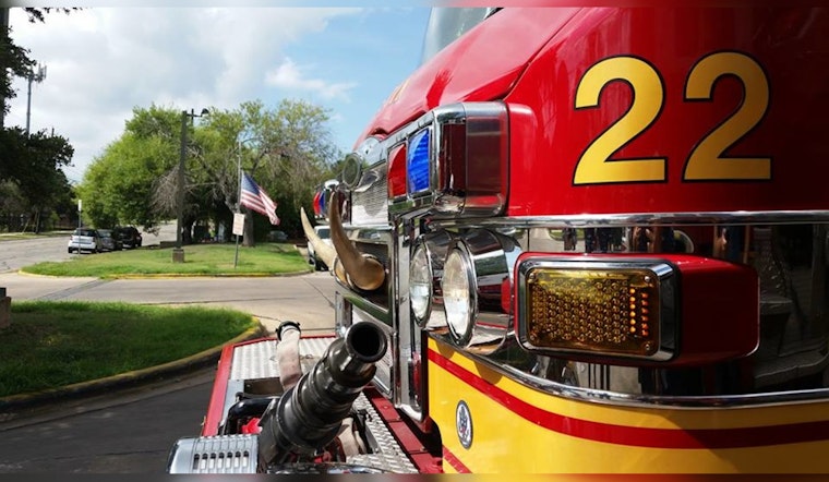 Chimney Malfunction Sparks Blaze in Northwest Austin, Displacing 12 Amidst Wintry Chaos