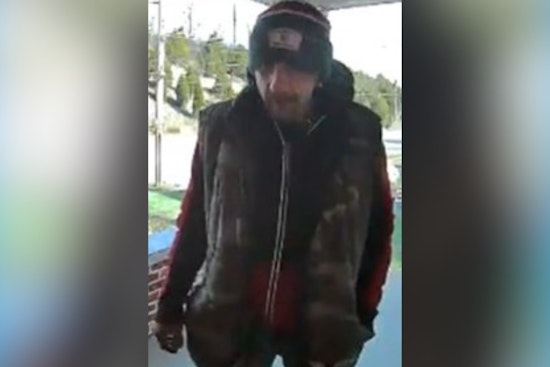 Cincinnati Police Seek Public's Aid in Queen City Ave. Theft Case, Detective Morrissey Spearheads Investigation