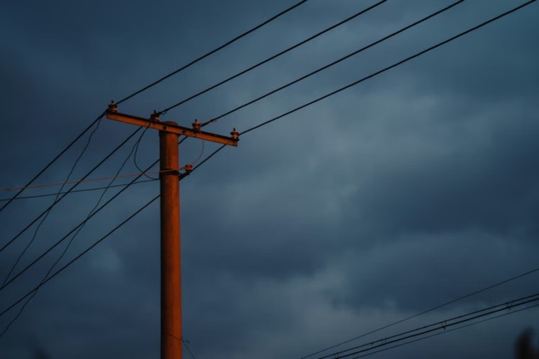 Cleveland Residents Grapple with Power Loss and Fires After West Side Transformer Explosion