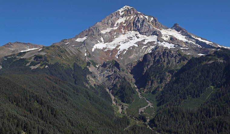 Climber Plunges 300 Feet To Death In Mount Hood's Devil's Kitchen