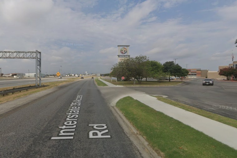 Cop Yanks Driver From Car Near South Park Mall, Gets 30-Day Suspension