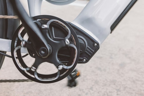 Coral Springs Endorses State Bills for E-Bike and E-Scooter Road Safety Regulations
