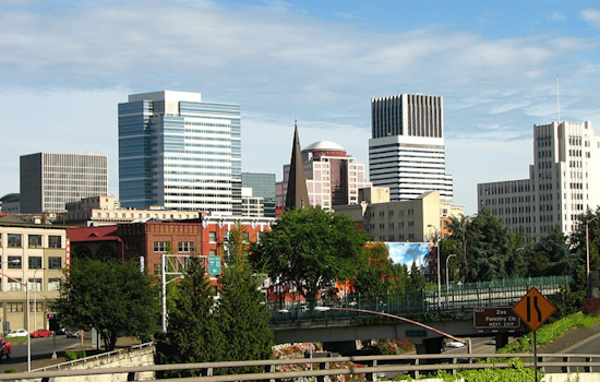 Crisp Sunny Days Ahead for Portland Amidst Overnight Frost, Chance of Weekend Snowfall