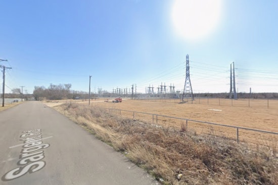 Dallas Fire-Rescue Extinguishes Major Fire at Oncor Electrical Substation with No Power Loss to Customers
