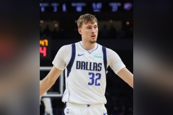 Dallas Mavericks Squeak by Sacramento Kings 100-98, Breaking Away from Road Woes