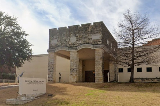 Dallas Museum Meltdown as Man Smashes $300,000 in Sacred Sculptures