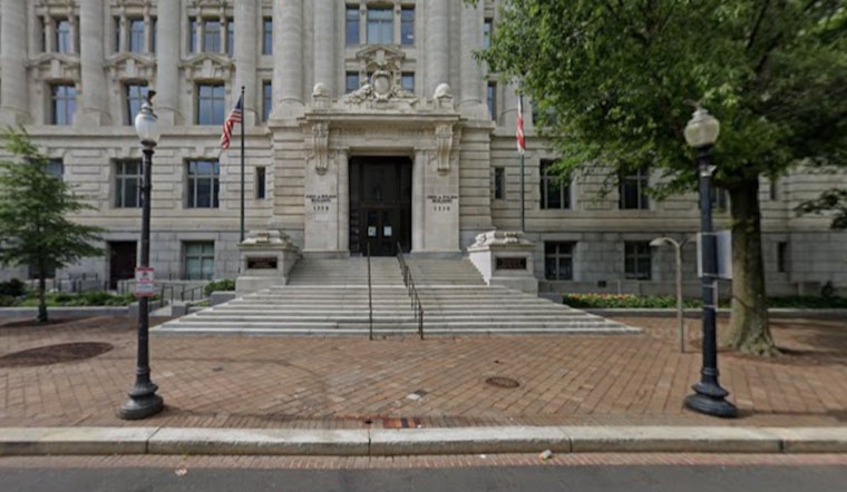 DC Public Schools Closed, Government Opening Delayed Due to Snowfall, Extreme Cold Alert Issued in Washington D.C.