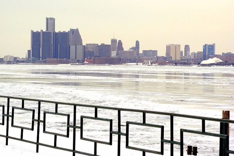 Detroit Braces for Cold Snap and Snowy Conditions, NWS Advises Extra Layers