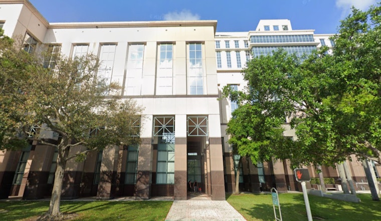 Disruptions in Palm Beach Gardens Court as Murder Suspect Semmie Williams Fires Legal Team, Veers Into Conspiracy Testimony