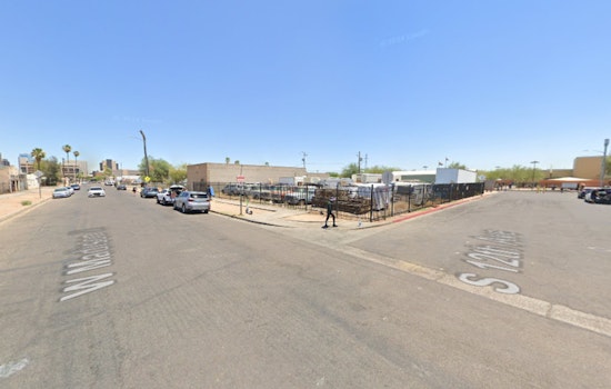 Downtown Phoenix Street Brawl Leaves Man Clinging To Life