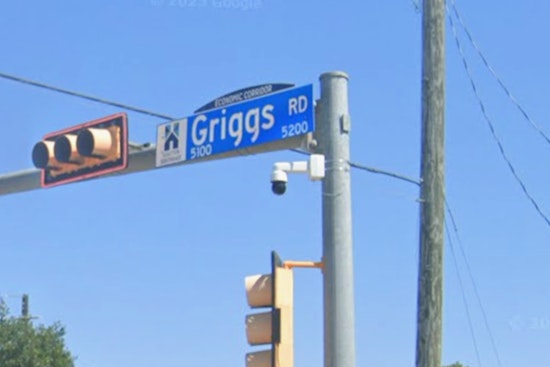 Early-Morning Door Knock Ends In Gunfire At Griggs Road Apartments