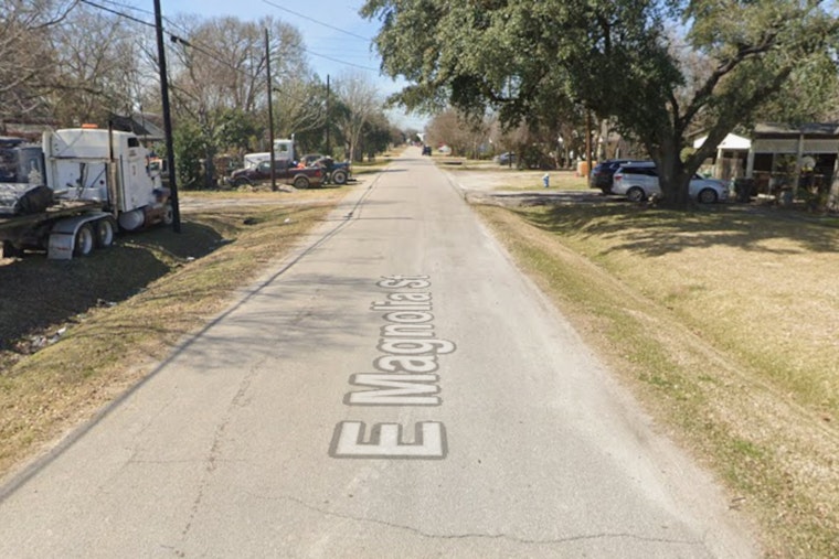 East End Car Thief Runs Over Teen After Driving Off With Kids Inside