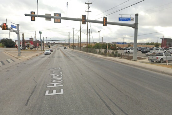 East Side Gas Station Set-Up, Man Robbed After Late-Night Pickup In San Antonio