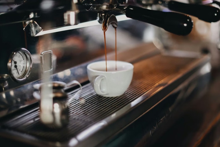 East Tosa Gets A Jolt As Olympian Swaps Ice For Espresso