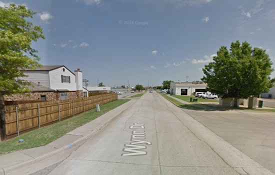 Edmond Toddler's Late-Night Death in Apartment Triggers Police Probe
