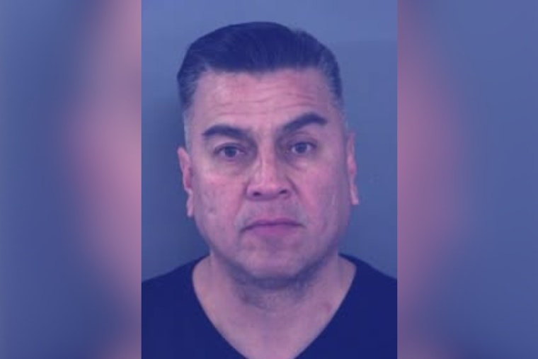 El Paso Juvenile Probation Officer Arrested, Charged with Bringing Cocaine into Detention Facility