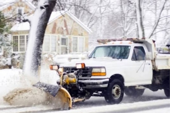 Elyria, Ohio Issues Lake Effect Snow Warning, Urges Residents to Prioritize Safety During Snow Removal Operations