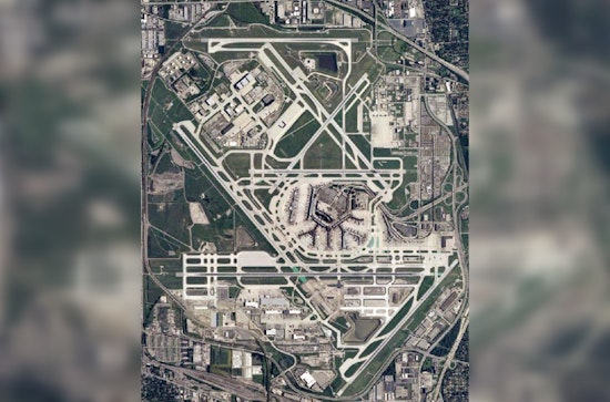 Equipment Malfunction at Chicago's O'Hare Airport Causes Extensive Flight Delays