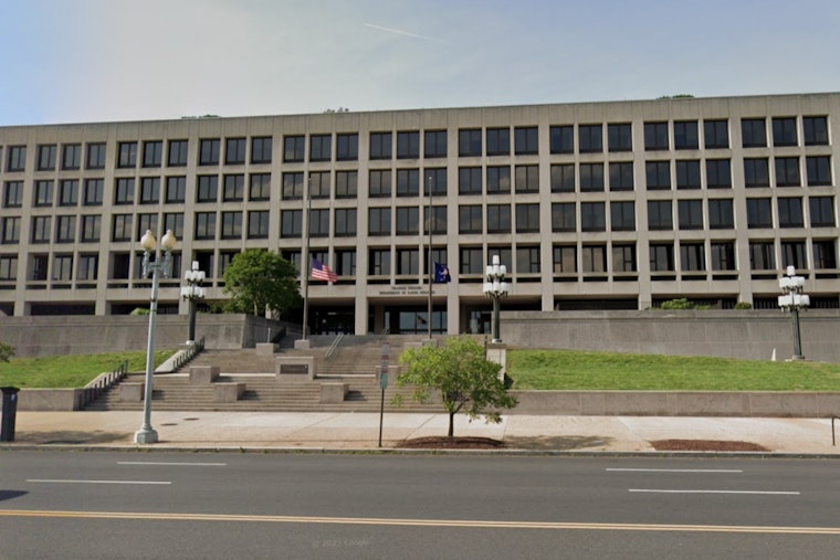 Escondido Drywall Boss Slapped With $790K Wage Theft Judgment