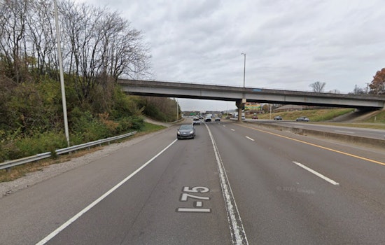 Fatal Multi-Vehicle Collision on I-75/85 in Atlanta Claims One Life, Injures Others
