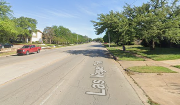 Fatal Tree Collision Claims One Life on Las Vegas Trail in Fort Worth
