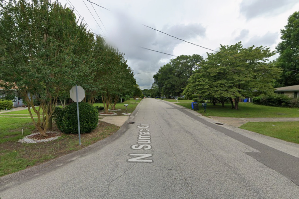 Fayetteville Police Investigating After 2 Killed, 2 Critically Injured