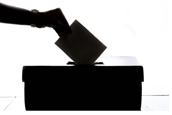 FBI Swarms Fulton County as 700 Ballot Boxes Are Seized in Voter Fraud Investigation