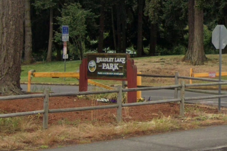 Fear Grips Puyallup As Hunt For Missing 60-Year-Old Stalls