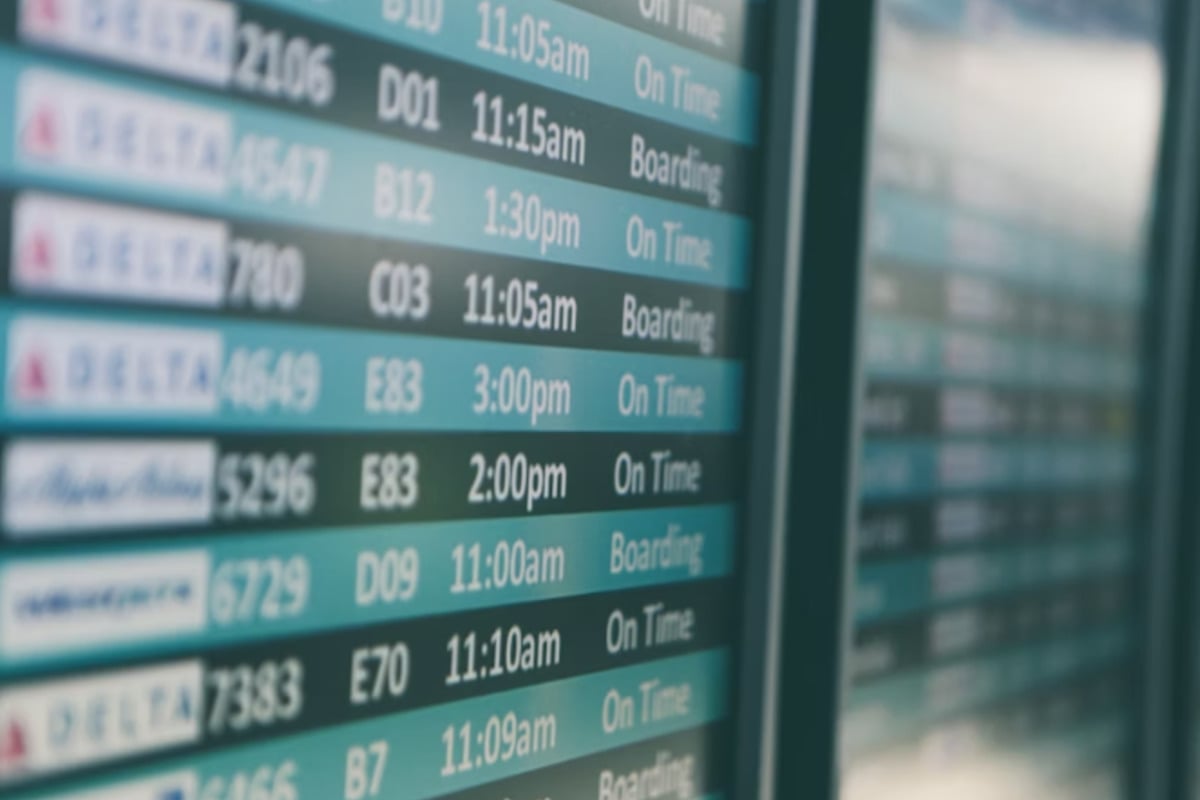 Fog Forces Ground Stop at Atlanta's Hartsfield-Jackson Airport, Over 500 Flights Delayed