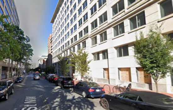 Former Congressional Staffer Indicted for Alleged Theft of Over 240 Government Cell Phones