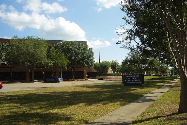 Fort Bend Parents Revolt Over FBISD Rezoning Shake-Up