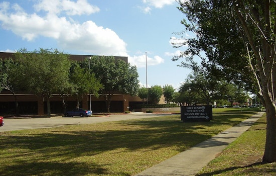 Fort Bend Parents Revolt Over FBISD Rezoning Shake-Up