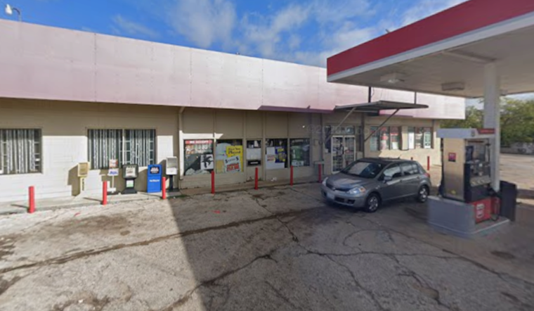 Fort Worth Gas Station Becomes Cheesy Hot Spot With New Hungry Howie’s