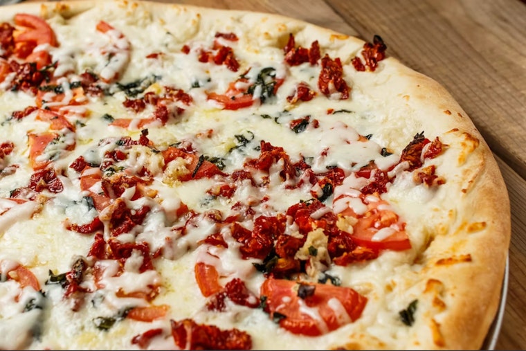 Frankie’s Pizza Fires Up Again in Georgetown After Strip-Center Blaze