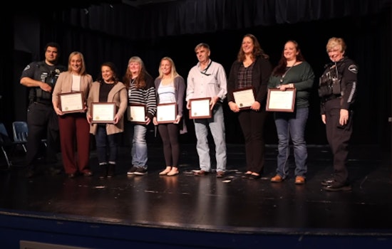 Frontier Middle School Staff Hailed as Heroes for Life-Saving Team Effort in Classroom Emergency