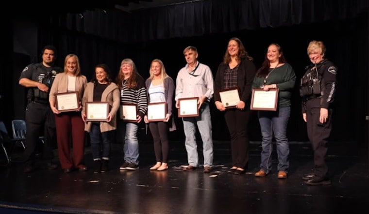 Frontier Middle School Staff Hailed as Heroes for Life-Saving Team Effort in Classroom Emergency