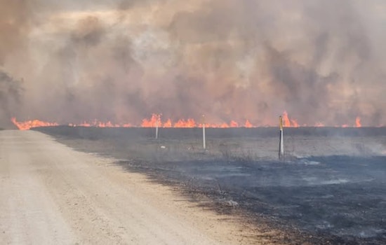 Godley and Bono Fire Departments Team Up for Controlled Burn Training on King Ranch