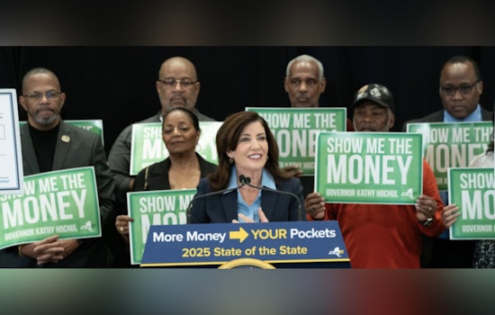 Gov. Hochul Leads in Fundraising for NY Governor's Race Amid Challengers' Hopes in Public Finance Boost