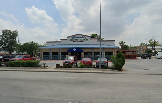 Guard Gunned Down Outside Connie's Rocks Houston's East End